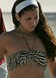Jamie-Lynn Sigler caught in bikini on a beach pics