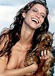 Gisele Bundchen naked pics - paparazzi upskirt photos