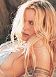 Daryl Hannah naked pics - exposes her nude body