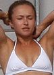 Hayden Panettiere bikini and cleavage photos pics