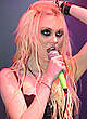 Taylor Momsen sexy performing at the stage pics