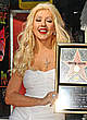 Christina Aguilera gets her own walk of fame star pics