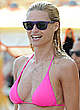 Michelle Hunziker in pink bikini on the beach pics