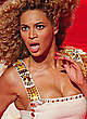 Beyonce Knowles performs on x-factor stage pics