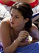 Selena Gomez naked pics - shows cameltoe & nude pics