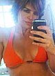Lisa Rinna shooting herself in bikini pics