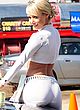 Sara Jean Underwood washes the car in tight pants pics