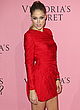 Doutzen Kroes looks hot in red mini dress pics