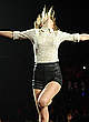 Taylor Swift shows her legs on the stage pics