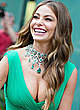 Sofia Vergara deep cleavage in green dress pics