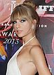 Taylor Swift braless showing side boob pics