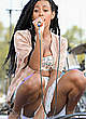 Solange Knowles performs on the stage pics