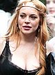 Lindsay Lohan naked pics - paparazzi side boob photos