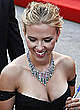 Scarlett Johansson incredible cleavage @ premiere pics