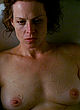 Sigourney Weaver wet boobs in a bath tub pics