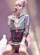 Lily Allen upskirt to vagina on the stage pics