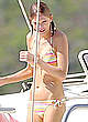Taylor Swift in bikini on a yacht in maui pics