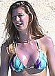 Gisele Bundchen paparazzi bikini beach pics pics