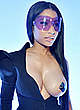 Nicki Minaj nude boob at fashion show pics