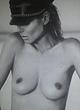 Heidi Klum poses completely nude pics