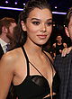Hailee Steinfeld shows huge cleavage & belly pics