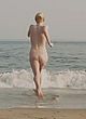 Dakota Fanning naked pics - showing her ass on the beach