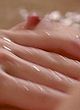 Suki Waterhouse flashing breast in bathtub pics