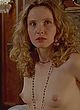 Julie Delpy showing titties & dressing up pics