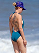 Scarlett Johansson sexy swimsuit candids on beach pics
