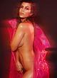 Kourtney Kardashian naked pics - shows sexy naked body