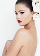 Selena Gomez naked pics - goes naked