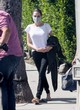 Angelina Jolie wore a sexy casual outfit pics