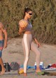 Alessandra Ambrosio two-tone sports bra & leggings pics