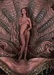 Uma Thurman naked pics - nude in sexy movie scene