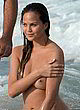 Chrissy Teigen nude tits during photo-call pics