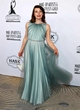 Milla Jovovich dazzles in green dress pics