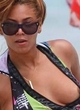 Beyonce full breast visible, public pics