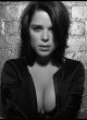 Neve Campbell naked pics - sexy boobs pictures