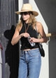 Jennifer Aniston chic, leaving the hair salon pics