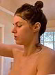 Alexandra Daddario naked pics - shows her fantastic nude body