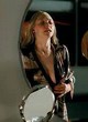 Amanda Seyfried shows boobs, lesbian pics