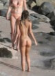 Alexis Ren naked pics - exposes ass in public