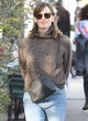 Jennifer Garner out in christmas shopping pics