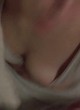 Kristen Bell flashihes her boob pics