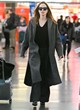Angelina Jolie nails the chic travel look pics
