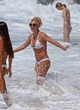 Britney Spears stuns in white bikini, hawaii pics