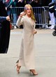 Jennifer Aniston exudes elegance for gma pics