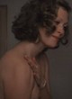 Faye Dunaway shows boobs and talks pics