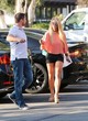 Britney Spears turns heads in short pants pics