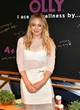 Hilary Duff shows off her summer style pics